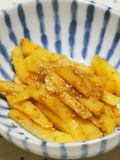 じゃが芋のごま和え♪ほくほく食感♪-レシピのメイン写真