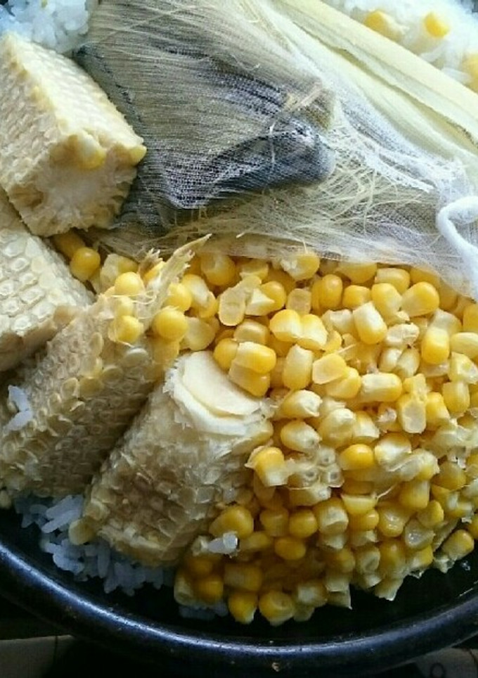 土鍋で炊くとうもろこしご飯-レシピのメイン写真