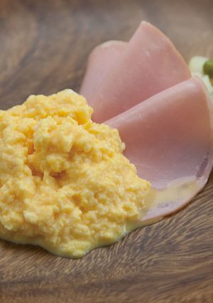 ホテル朝食のスクランブルエッグ-レシピのメイン写真