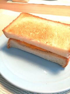 忙しい朝にも☆ツナチェダートースト-レシピのメイン写真