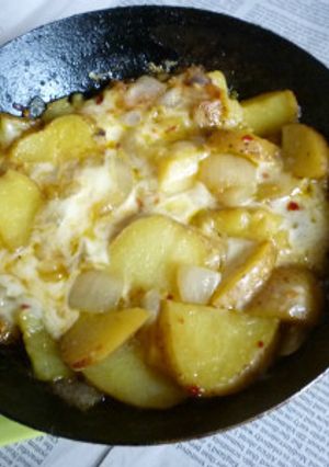 男爵・玉ねぎ+チーズのグリーンカレー味-レシピのメイン写真