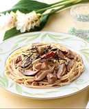 椎茸の煮物スパゲッティ　ペペロンチーノ風
