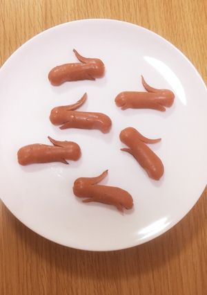 お弁当に、うさぎウインナー飾り切り。-レシピのメイン写真