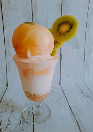 まるごと桃パフェ-レシピのメイン写真