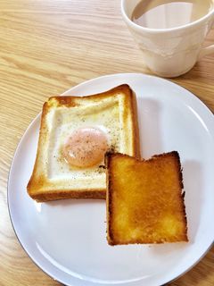 箱型!?目玉焼きトースト♫-レシピのメイン写真
