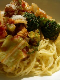 万能トマトソースで作る春キャベツパスタ-レシピのメイン写真