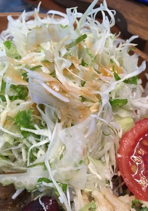 サラダにとりあえずタバスコ-レシピのメイン写真