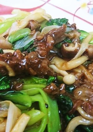 安売り牛肉柔らかチンゲン菜オイスター炒め-レシピのメイン写真