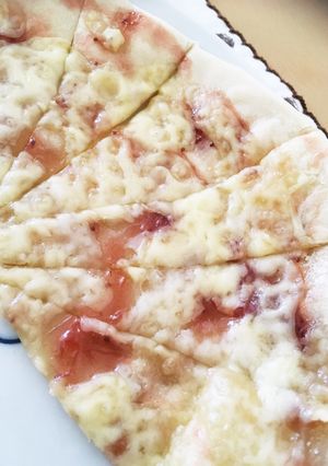 甘しょっぱ美味い＊練乳いちごピザ-レシピのメイン写真