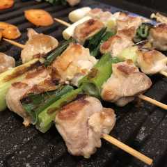 ホットプレートで柔らかジューシー焼き鳥♪-レシピのメイン写真