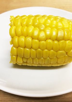 甘いコーンを電子レンジで-レシピのメイン写真
