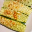 グリルパンで*焼きキュウリ。