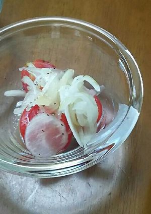 トマトと酢玉ねぎのサラダ-レシピのメイン写真