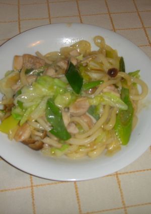 焼き肉のたれでやきうどん-レシピのメイン写真