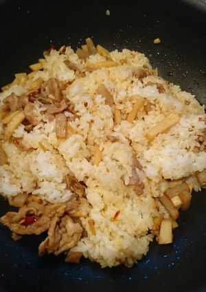 フライパンで⭐中華風混ぜご飯-レシピのメイン写真
