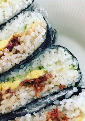 コンビーフおにぎらず-レシピのメイン写真