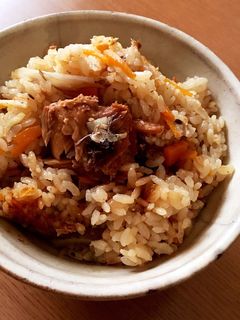 簡単!鯖缶の炊き込みご飯-レシピのメイン写真