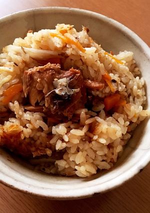 簡単!鯖缶の炊き込みご飯-レシピのメイン写真
