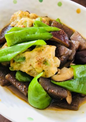 桃屋の生七味で甘とうと練り物の炒め煮-レシピのメイン写真