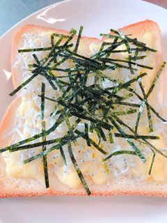 超簡単!朝食に!しらすのトースト-レシピのメイン写真
