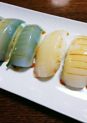 お子様大好き☆ケンサキイカのにぎり寿司-レシピのメイン写真