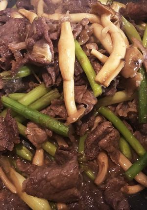 牛肉とアスパラきのこの甘辛炒め♡-レシピのメイン写真