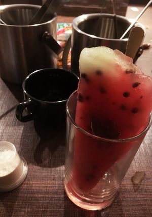 こんな簡単に！？スイカバーのインスタ映え-レシピのメイン写真