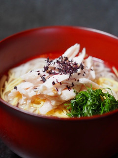 ゆかりちょい足し、梅昆布茶でさっぱり素麺-レシピのメイン写真