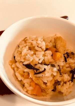 [離乳食完了期]小松菜の炊き込みご飯-レシピのメイン写真