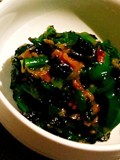 おつまみ☆簡単!ごま油香るニラの梅肉和え-レシピのメイン写真