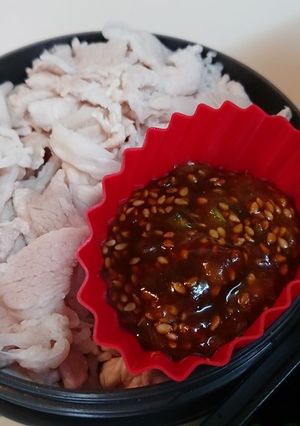 自家製胡麻ねぎ味噌だれで頂く✨冷豚しゃぶ-レシピのメイン写真