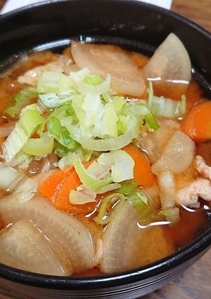 味わい深い豚汁-レシピのメイン写真