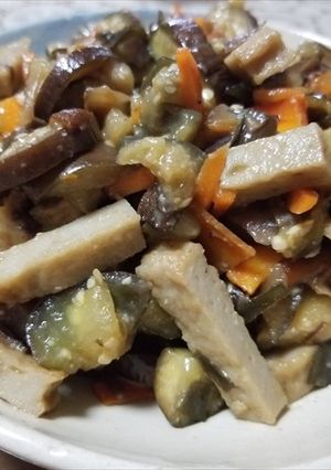 チチタケなど天然キノコと茄子の味噌炒め！-レシピのメイン写真