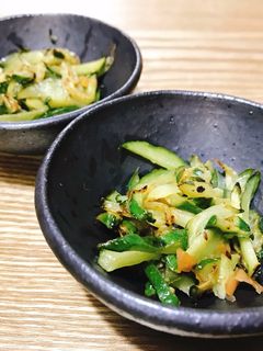 タタキ梅と胡瓜和え-レシピのメイン写真
