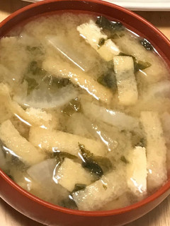 キホンの味噌汁 大根と油揚げと菜っ葉-レシピのメイン写真