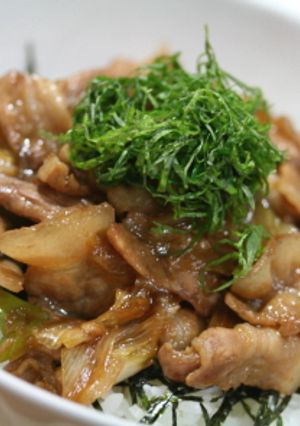 大葉のトッピングで♪一味違う豚丼☆-レシピのメイン写真