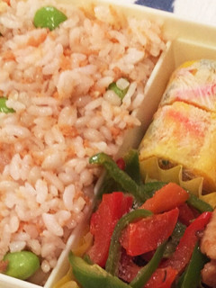 我が家で流行りの鮭と枝豆もち麦ごはん-レシピのメイン写真