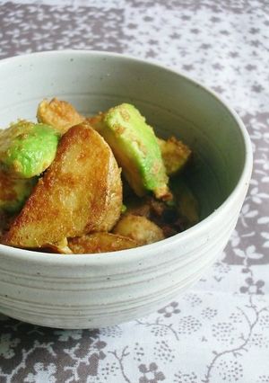 ○新じゃがとアボカドの味噌バター炒め○-レシピのメイン写真