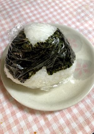 何個食べるの？クリチとしそ沢庵のおにぎり-レシピのメイン写真