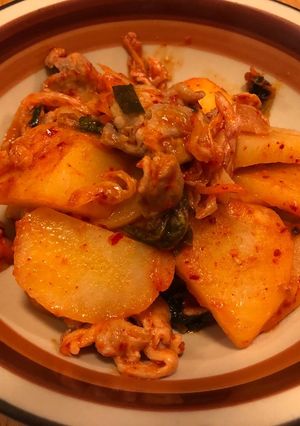 ジャガイモと豚肉のキムチ炒め-レシピのメイン写真
