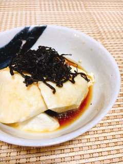塩昆布で✤おつまみ冷奴-レシピのメイン写真