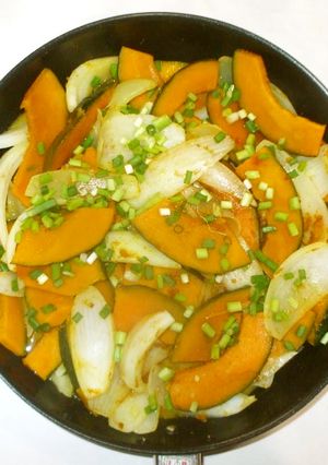 かぼちゃ玉ねぎのカレー粉炒め♪簡単-レシピのメイン写真