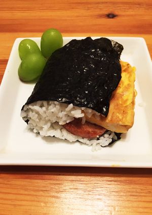 スパムおにぎり(史上最高のごちそう)-レシピのメイン写真