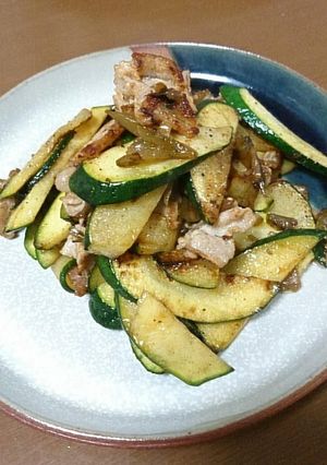 ズッキーニと豚肉の炒め物花椒風味-レシピのメイン写真
