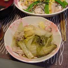 รูปของ 水なしで白菜と豚肉の煮物
