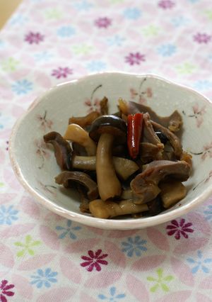 砂肝としめじのピリ辛煮-レシピのメイン写真