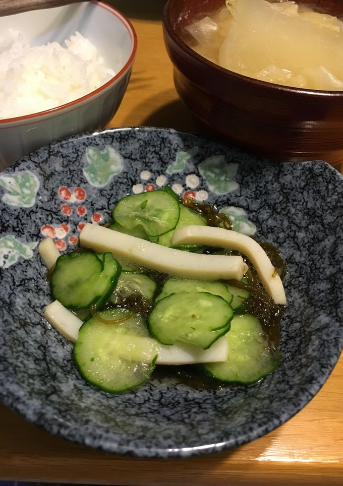 かまぼこときゅうりでカサ増しもずく-レシピのメイン写真