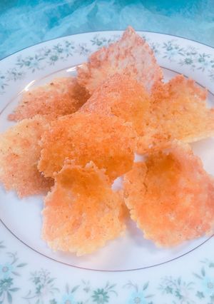 ピザチーズとパン粉のパリパリせんべい-レシピのメイン写真