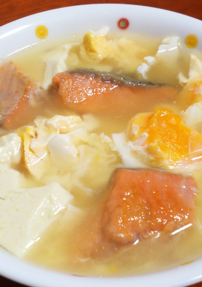 簡単からのヤバうま！鮭と豆腐の卵スープ★-レシピのメイン写真