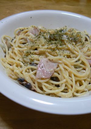 ベーコンとしめじのクリームパスタ-レシピのメイン写真